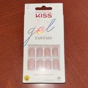 KISS Gel Fantasy Nails - Soft Pink